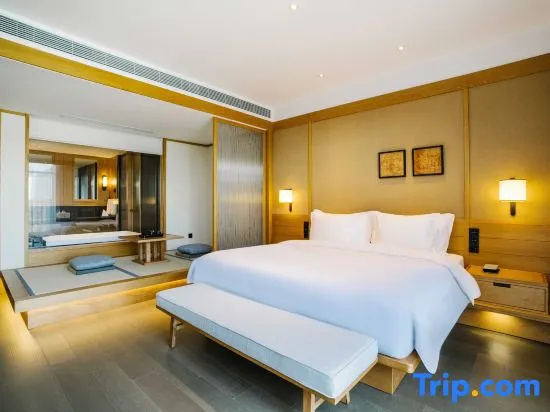 Deluxe Double room with sea view (full double bed)