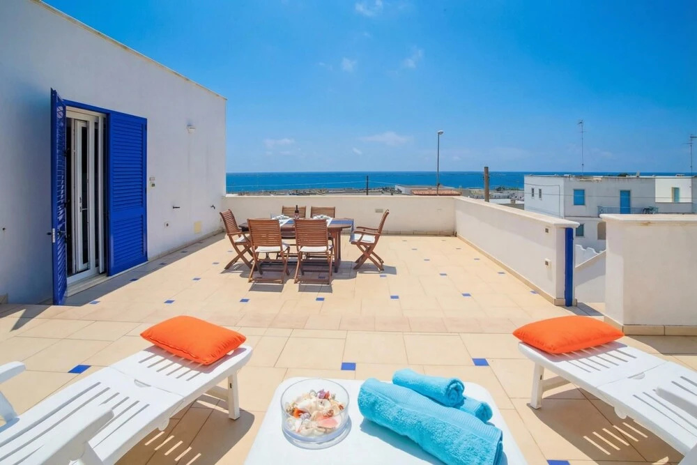 Penthouse Azzurra Sea View Near Beach