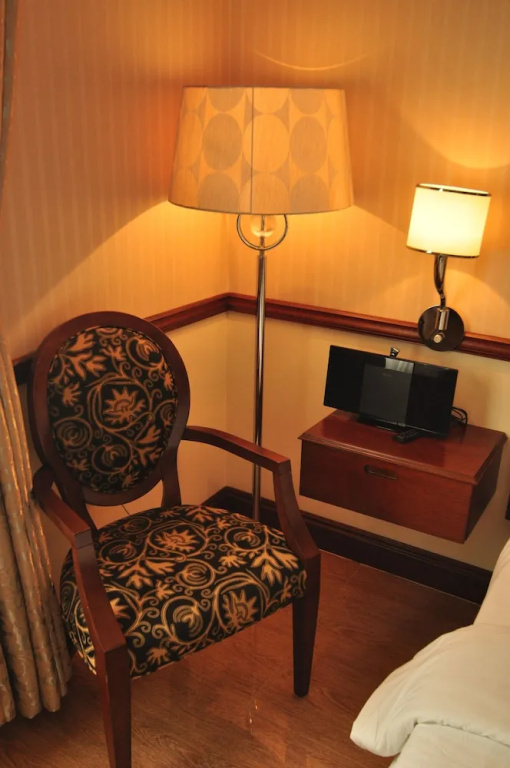 Central Hotel and Residences - Chambres