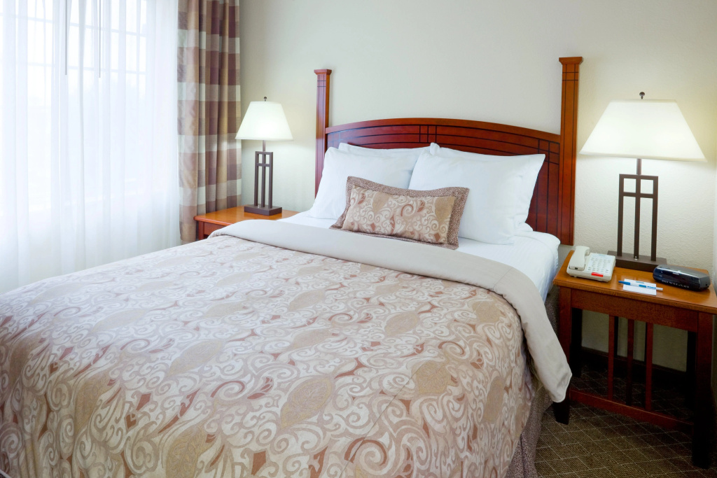 Staybridge Suites Cranbury by IHG - Général