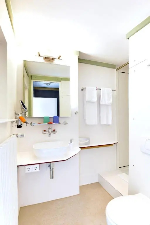 Abalon Hotel Ideal - Chambres