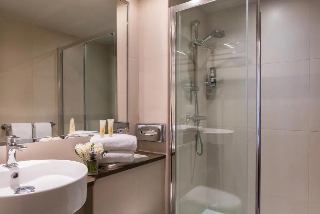Standard Double room with balcony (full double bed)