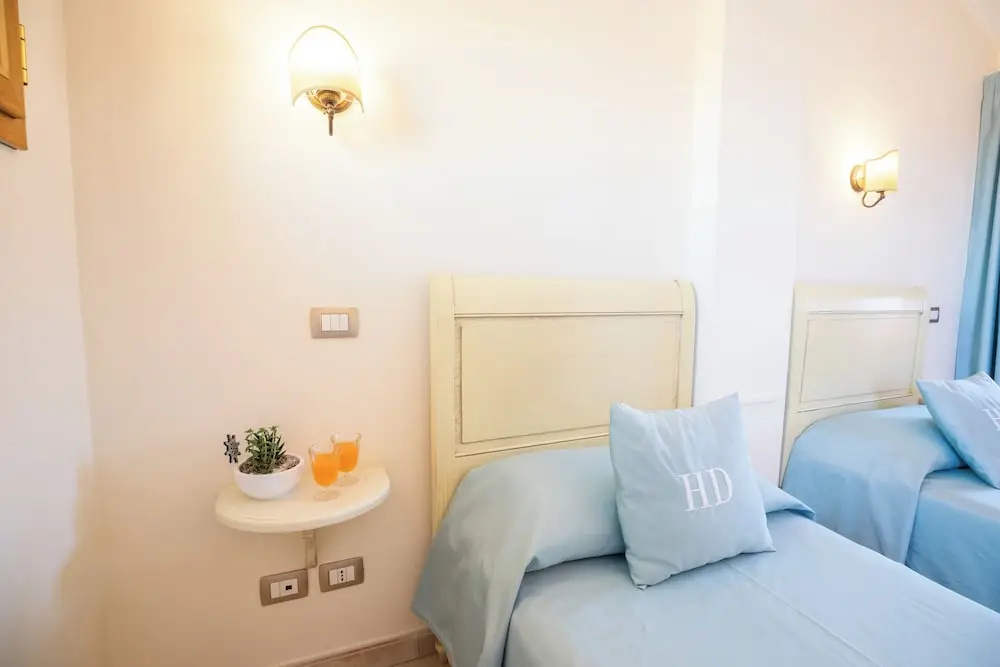 Standard Double room with balcony (twin beds)