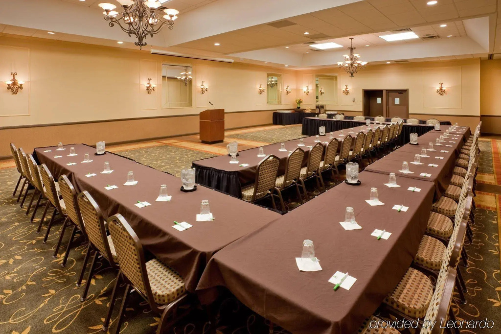 Holiday Inn Auburn-Finger Lakes Region by IHG - Général