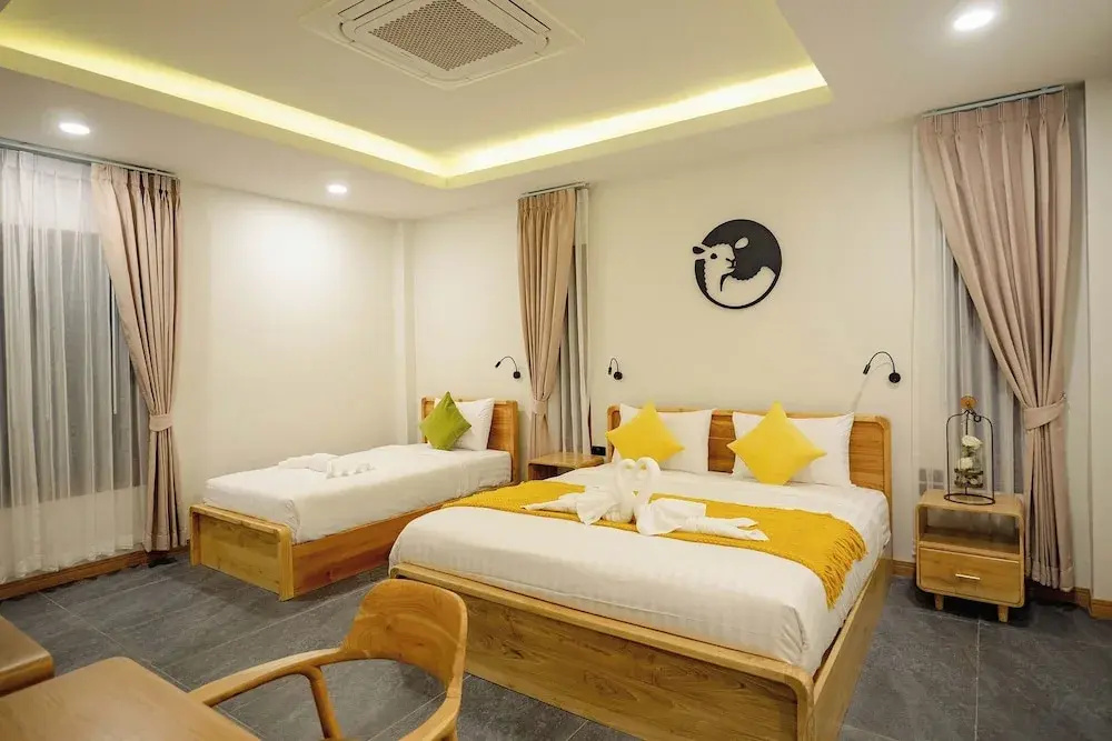 2 Bedrooms Villa with balcony