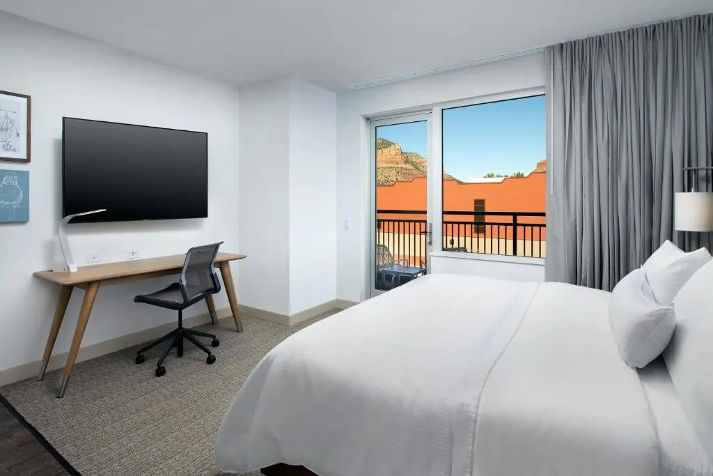 Guest Double room (full double bed)