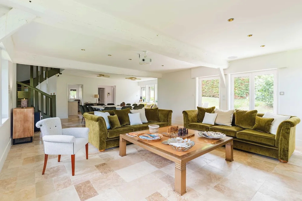 Voir la photo 4 — Haven of Peace With Heated Pool and Garden