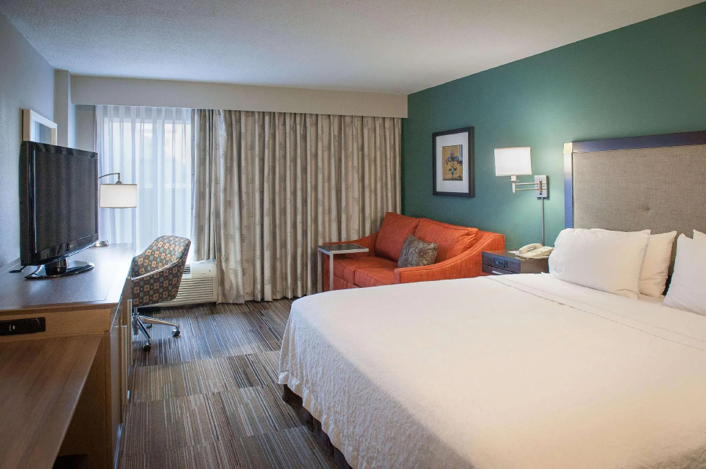Hampton Inn New Orleans-St. Charles Ave./Garden District - Chambres