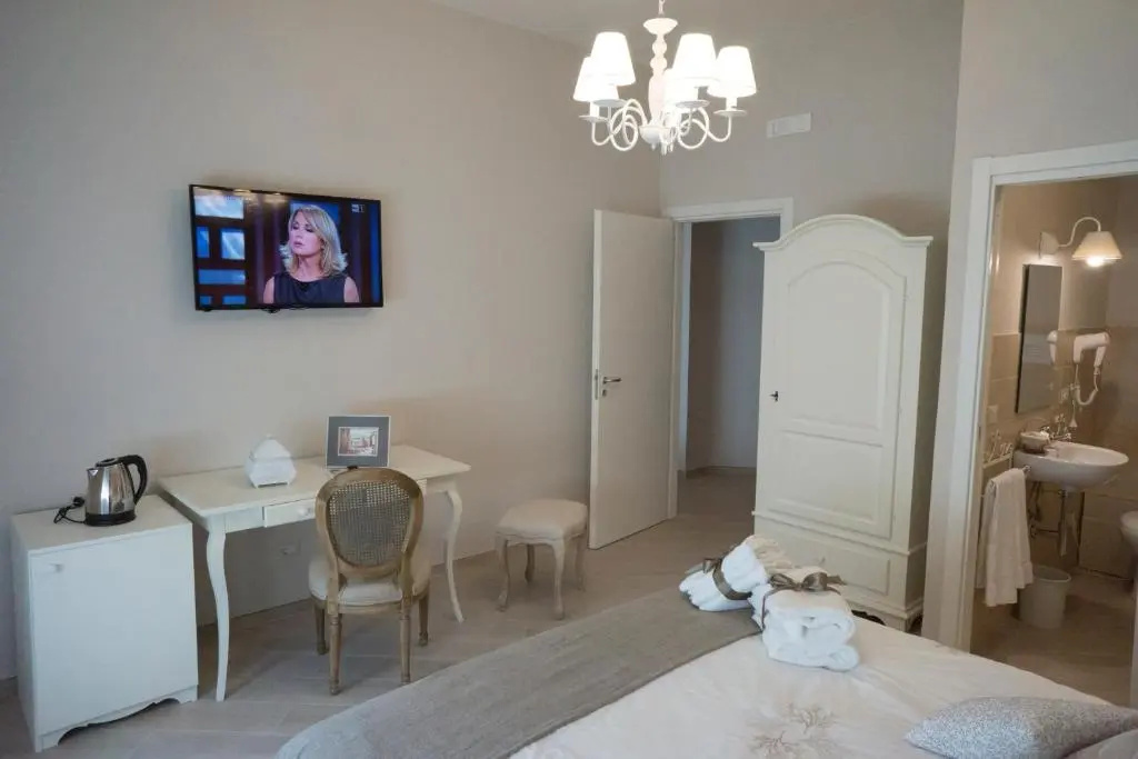 Deluxe Double room full double bed
