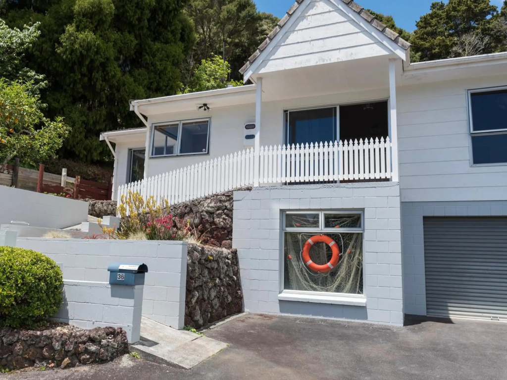 Central Spacious Family House - Paihia Holiday Home