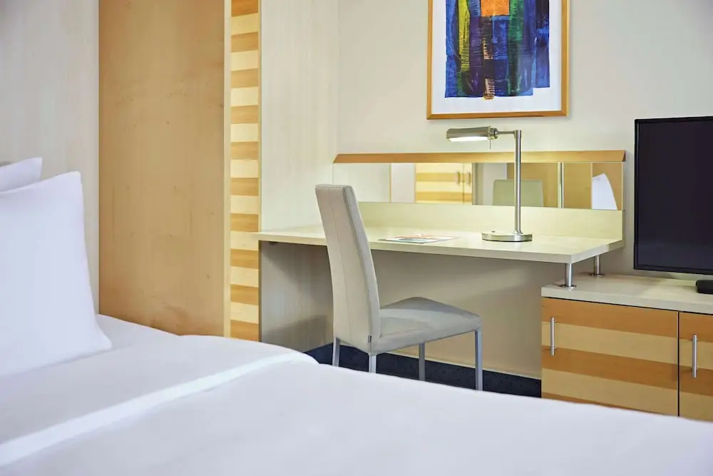 Lindner Hotel Cologne Am Dom, part of JdV by Hyatt - Chambres