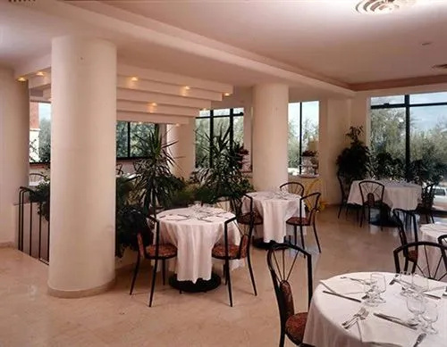 Hotel photo 32