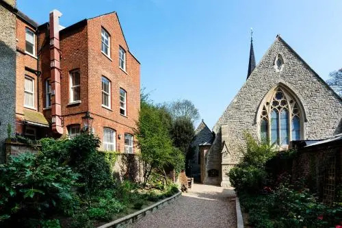 Veeve - Apartment in Hampstead