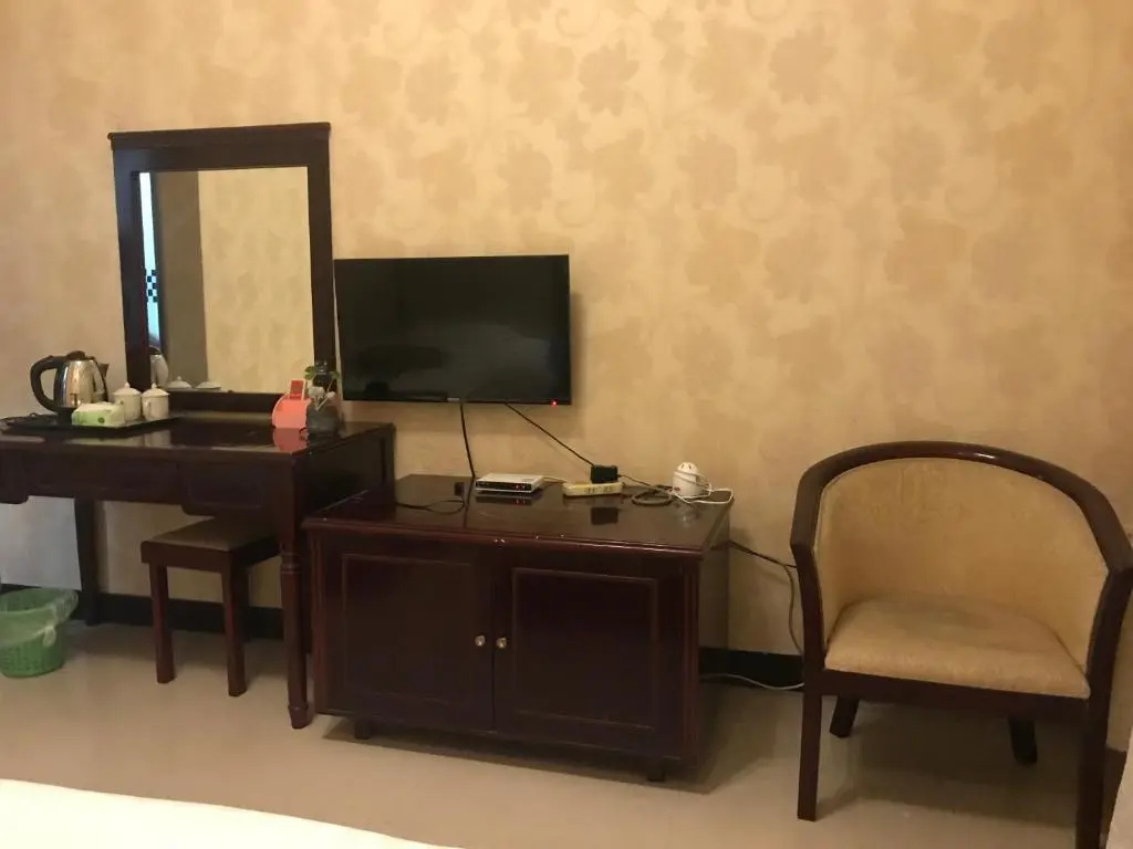 Economy room