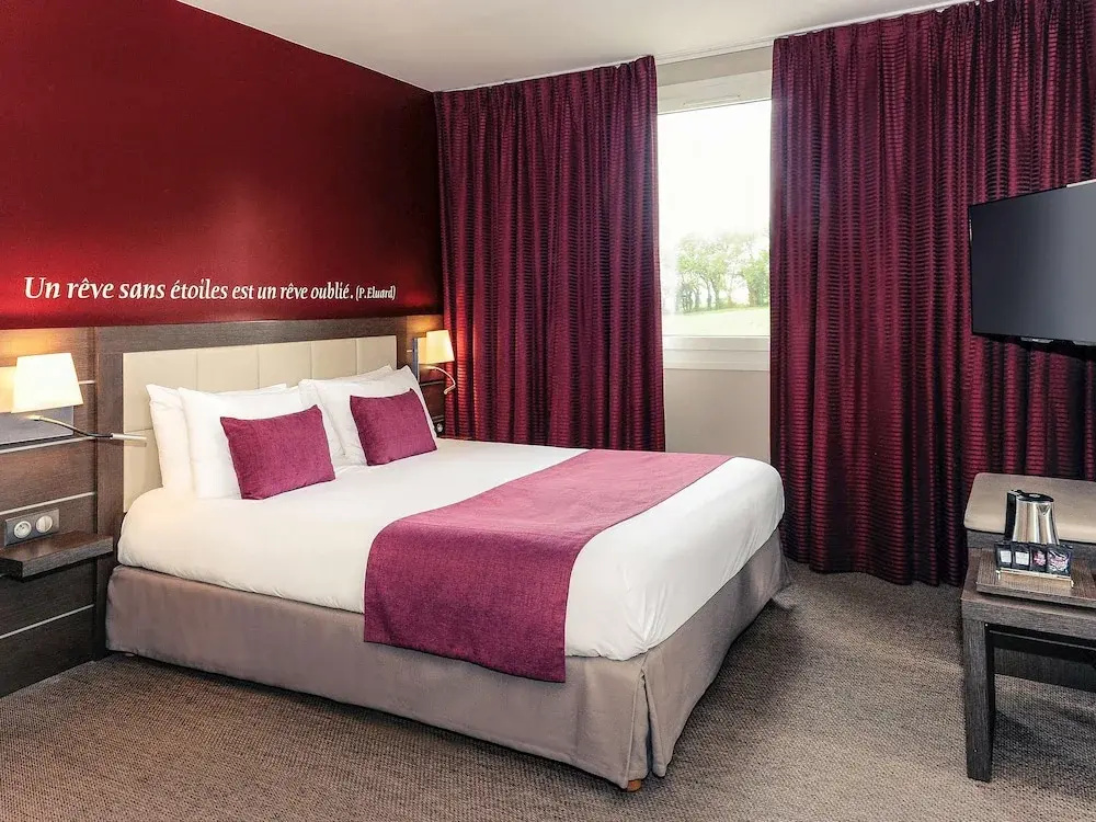 Classic Double room (full double bed)