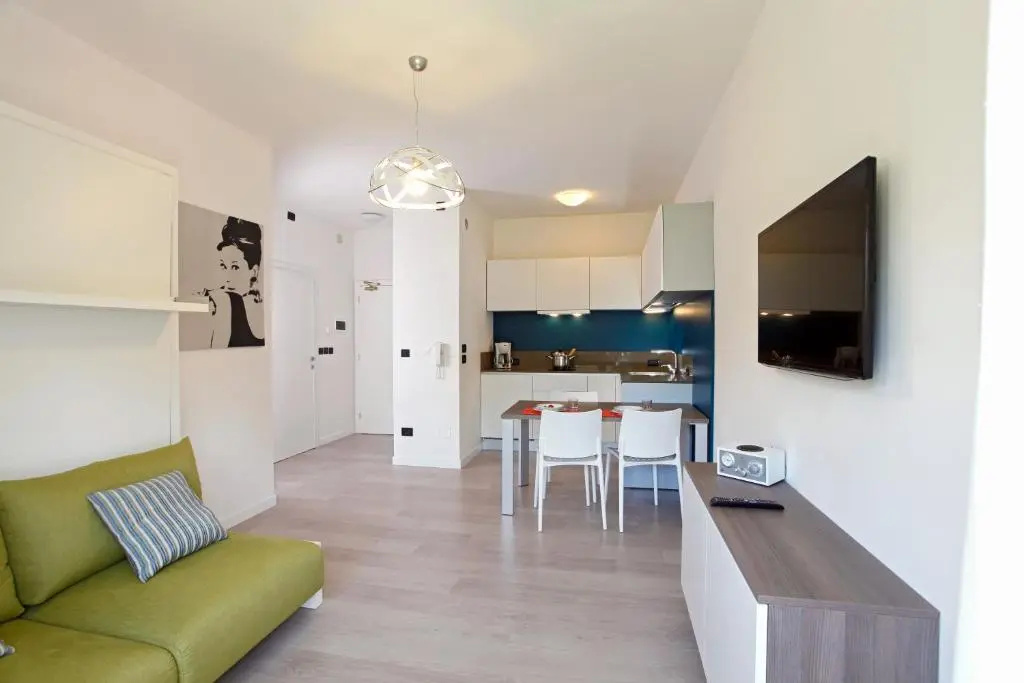 Deluxe Apartment