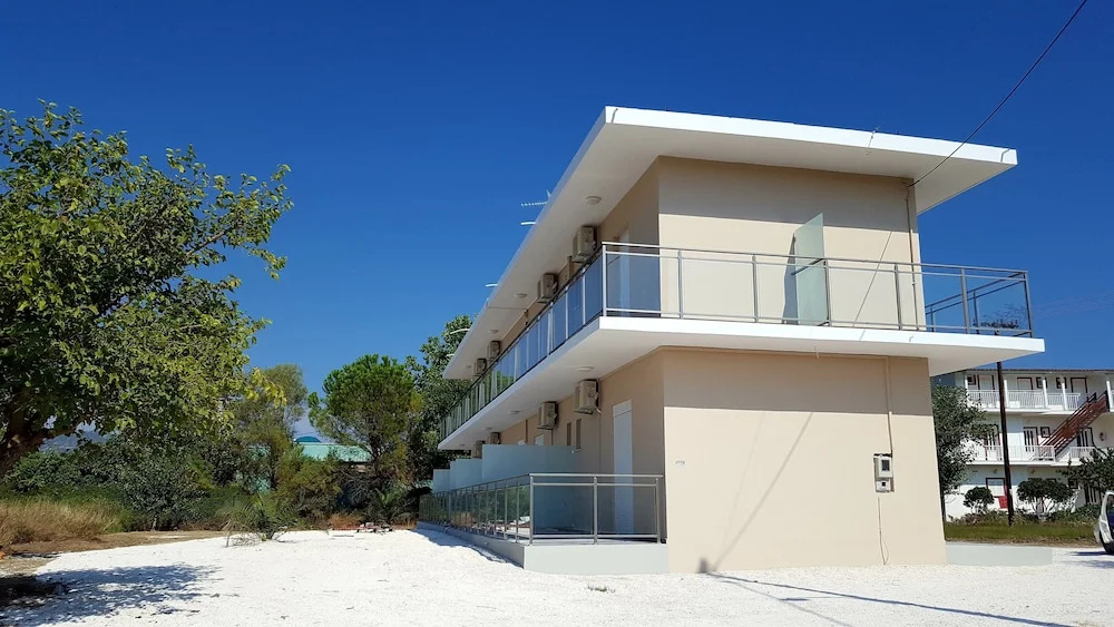 'Vento Studios' in the Heart of Laganas