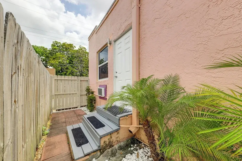 3 Mi to Beach: Pet-friendly Gem in Hollywood