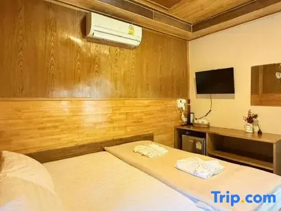 Dreamland Resort Room Type - Standard Bungalow