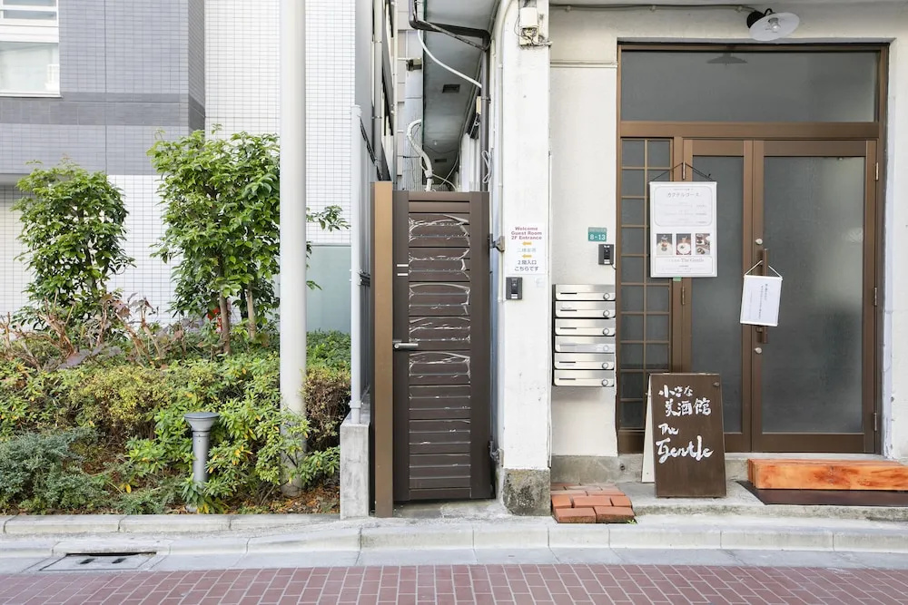 Minamiikebukuro Wide Apartment