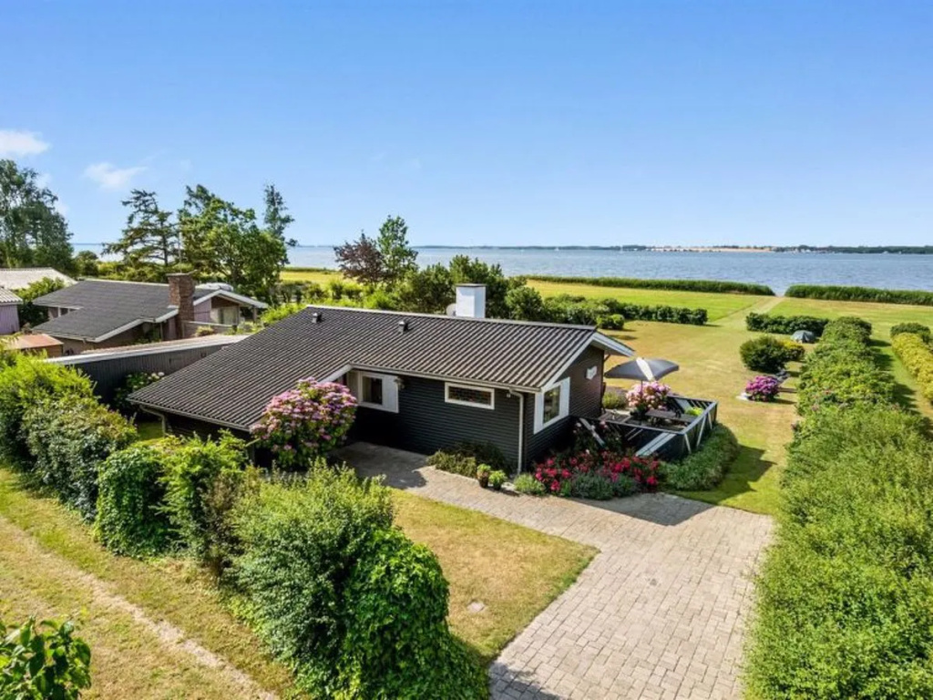 "Eddy" - 50m from the sea in Lolland, Falster and Mon