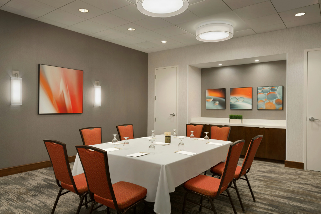 DoubleTree by Hilton Hartford - Bradley Airport - Général