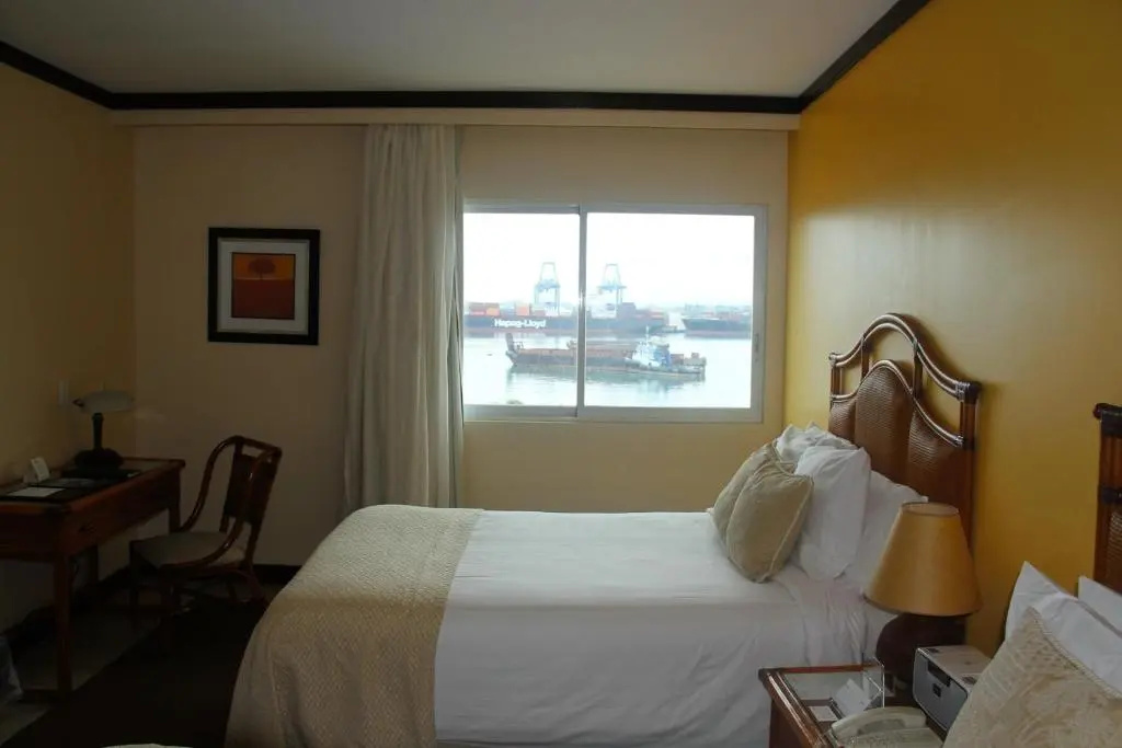 Radisson Colon 2000 Hotel & Casino at Cruise Port & Duty Free Mall - Chambres