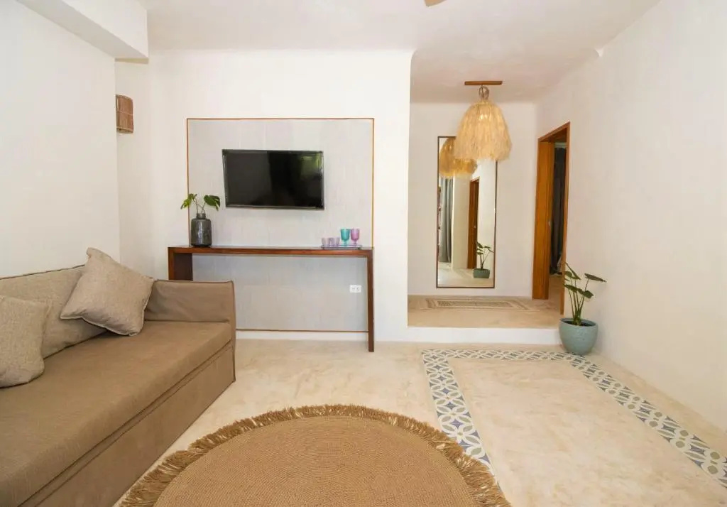 2 Bedrooms Suite