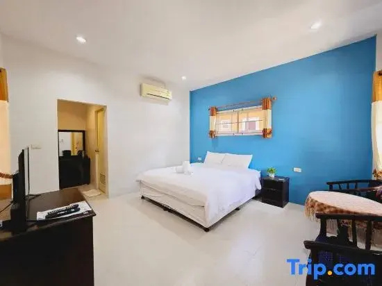 Superior Double Bungalow (full double bed)