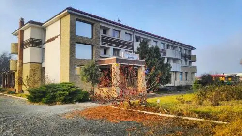 Hanul Cu Flori