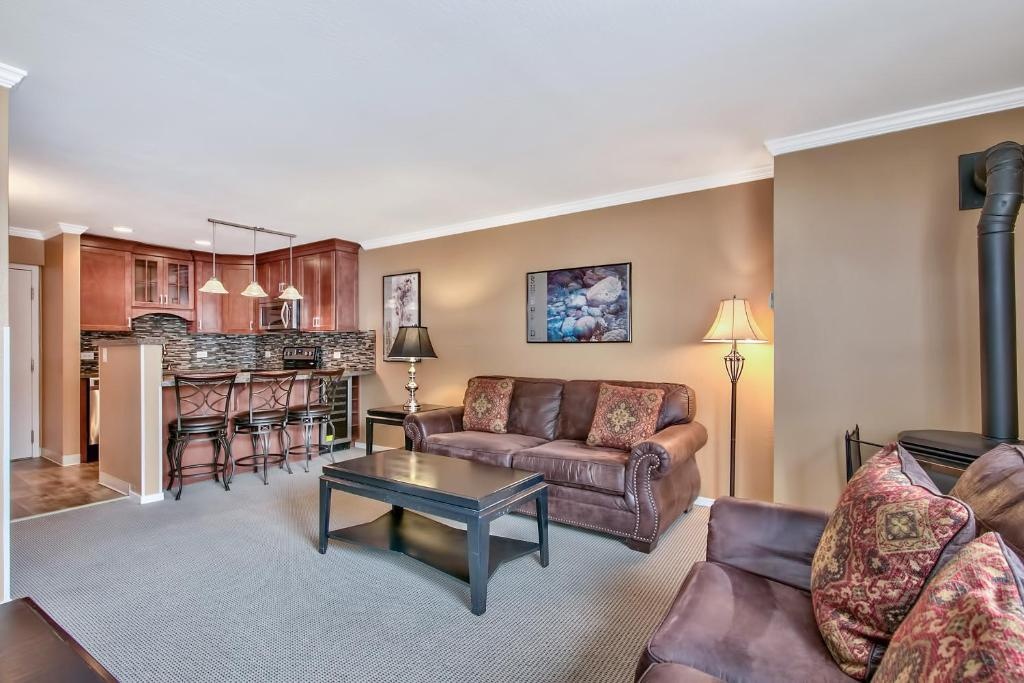 Aston Lakeland Village Resort - Chambres