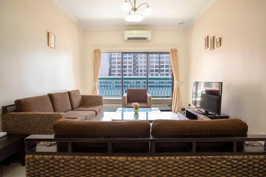 Marina Vacation Condos @ Marina Court Resort Condominium