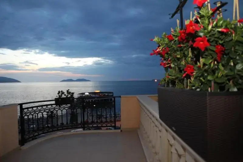 Standard Family room with balcony