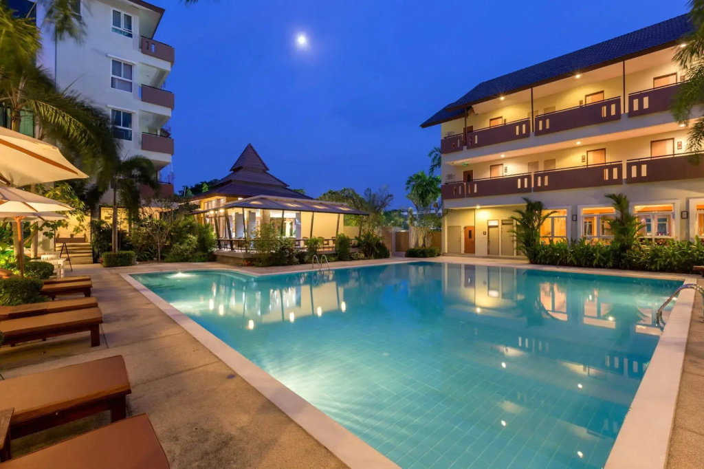 GLOW Jomtien Beach Chaiyapruek, Паттайя, Таїланд мініатюра 14