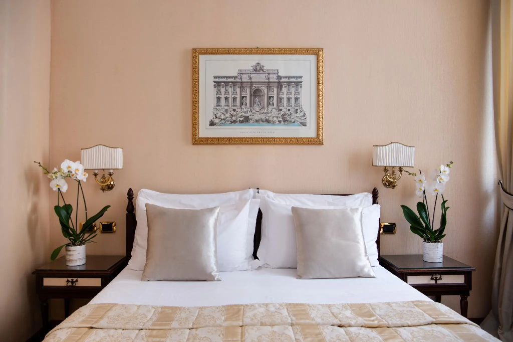Double room (full double bed)