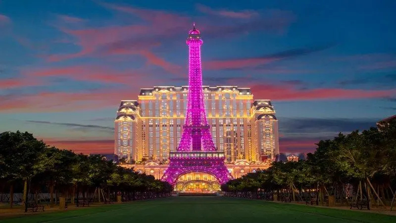 Eiffel Tower Double room (twin beds)