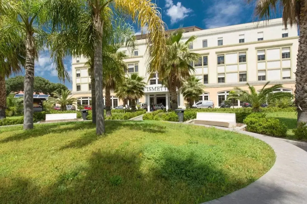 Hotel photo 13