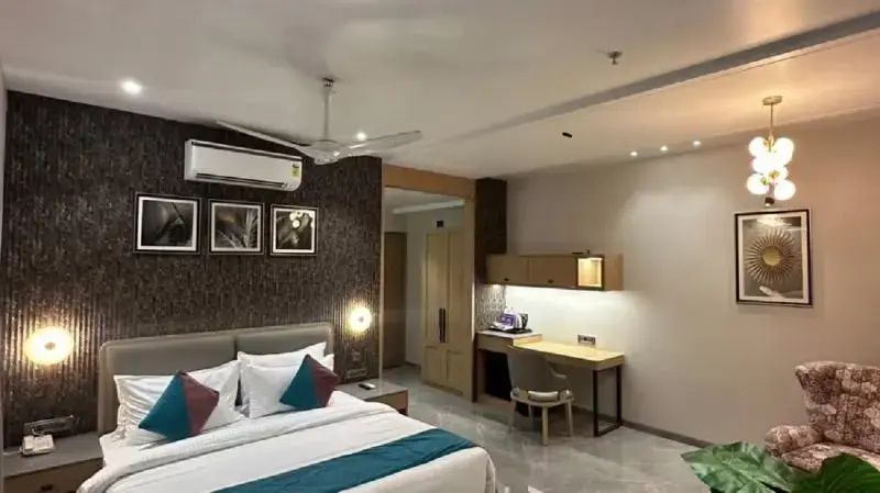 Standard Suite