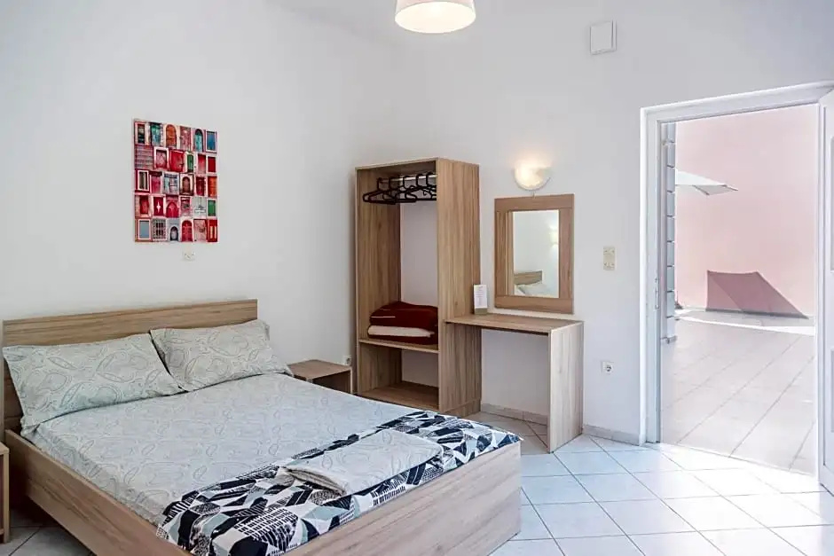 Standard Double room (full double bed)