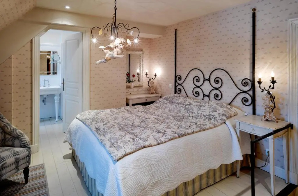 Relais et Châteaux - Château De Germigney - Chambres