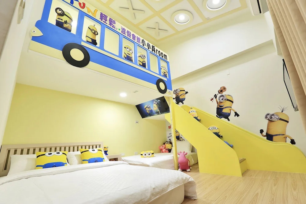 Grand room