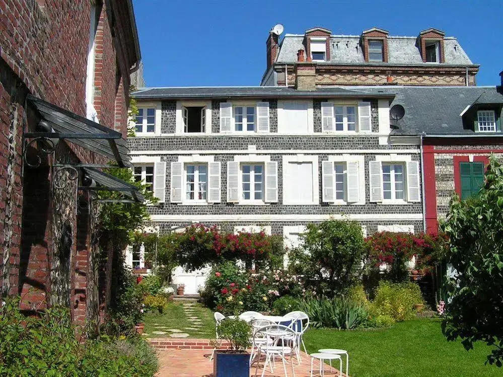 Jardin Gorbeau Guesthouse & Spa