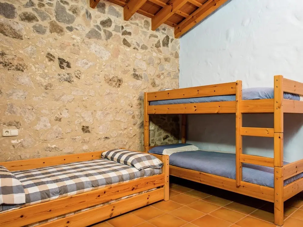 Large Farmhouse with Private Pool & Large Garden near Beach - фото 6