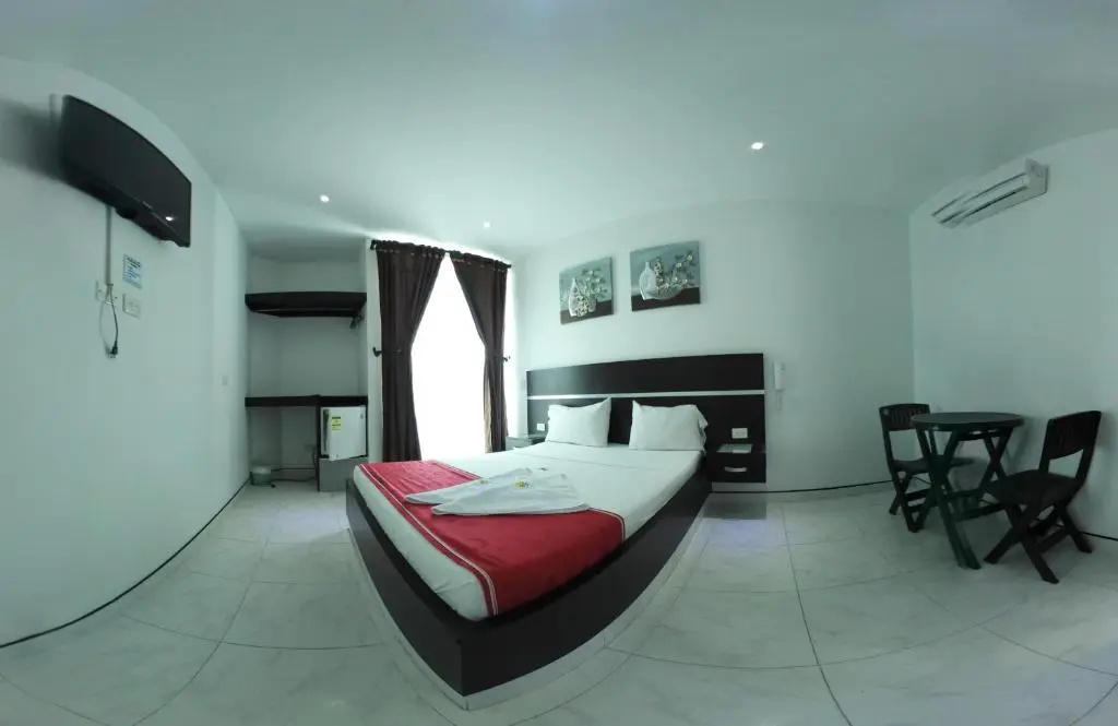 Standard Double room (full double bed)