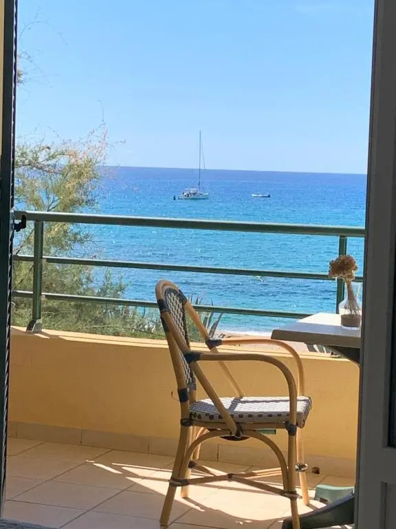 Standard Double room with balcony and with sea view (full double bed)
