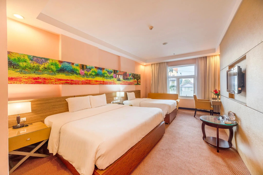 Deluxe Double room (twin beds)