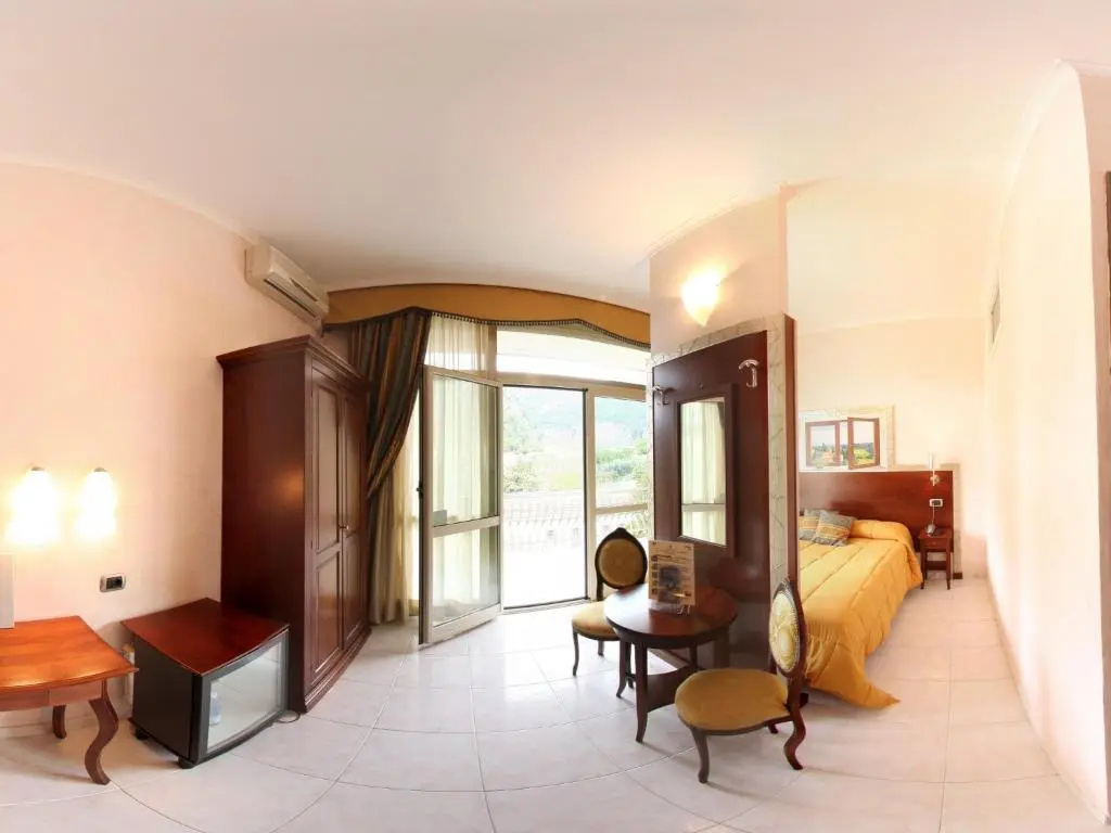 Standard Family room