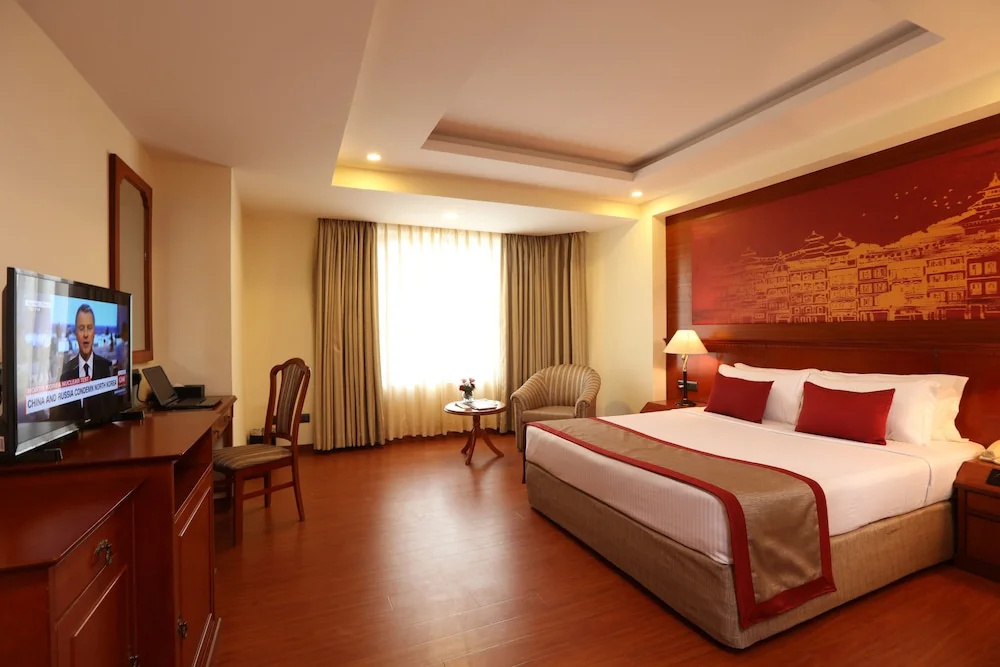 1 Bedroom Executive Double room with mountain view (full double bed)