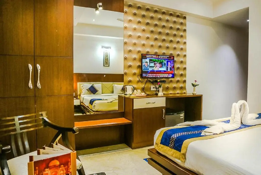 Hotel Taj Heights - Chambres