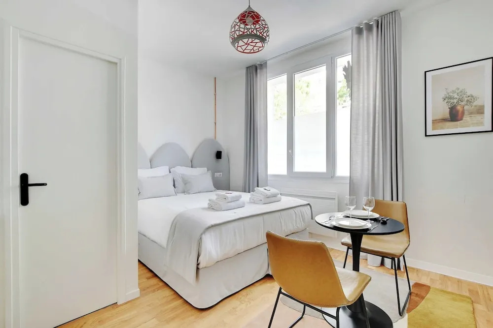 Voir la photo 1 — Cute Studio in Eclectic 18th District - 1